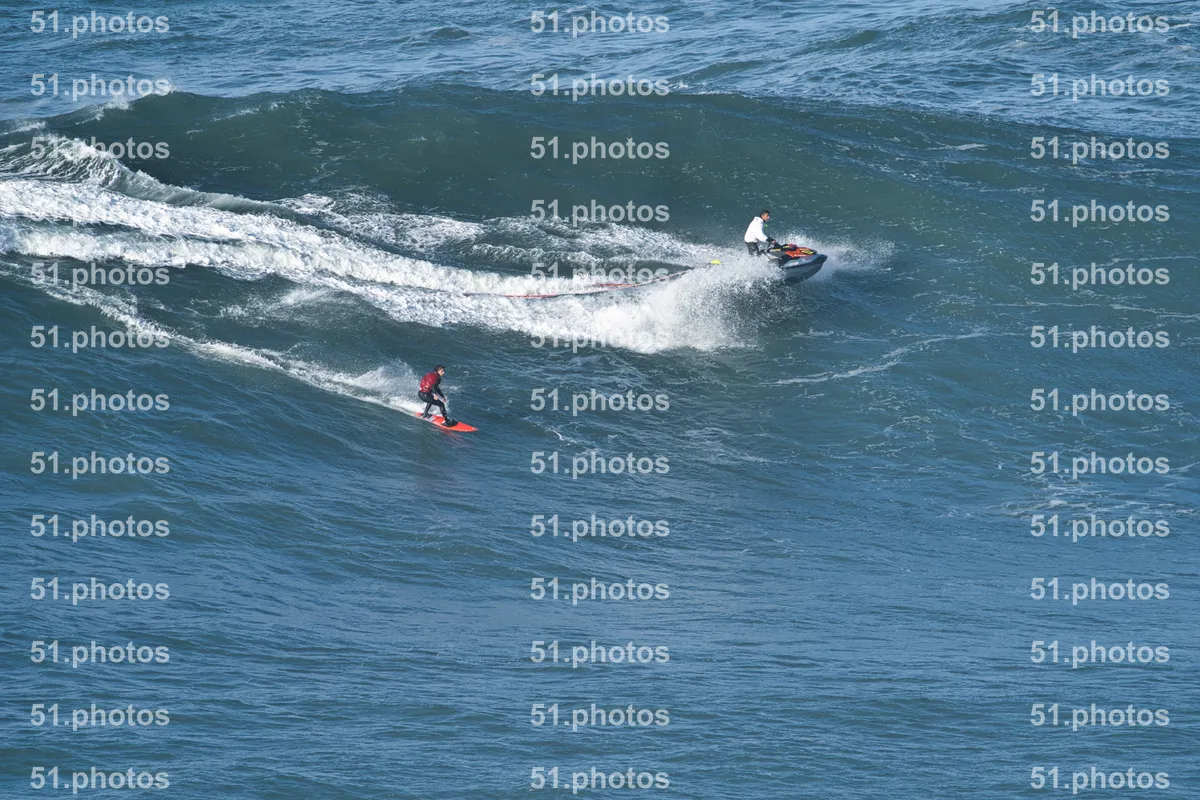 Surfing shot by Lars Van der Veen in Praia Norte