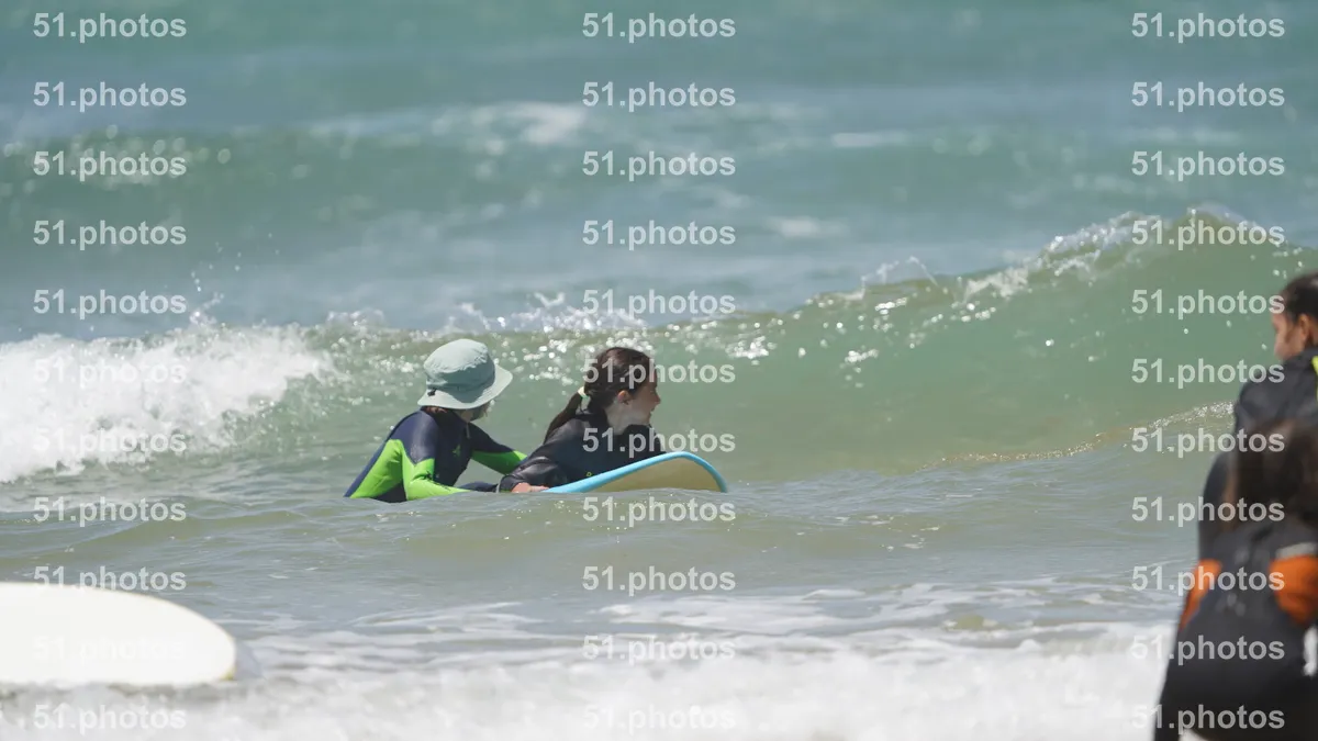 Surfing shot by Lars Van der Veen in Furnas