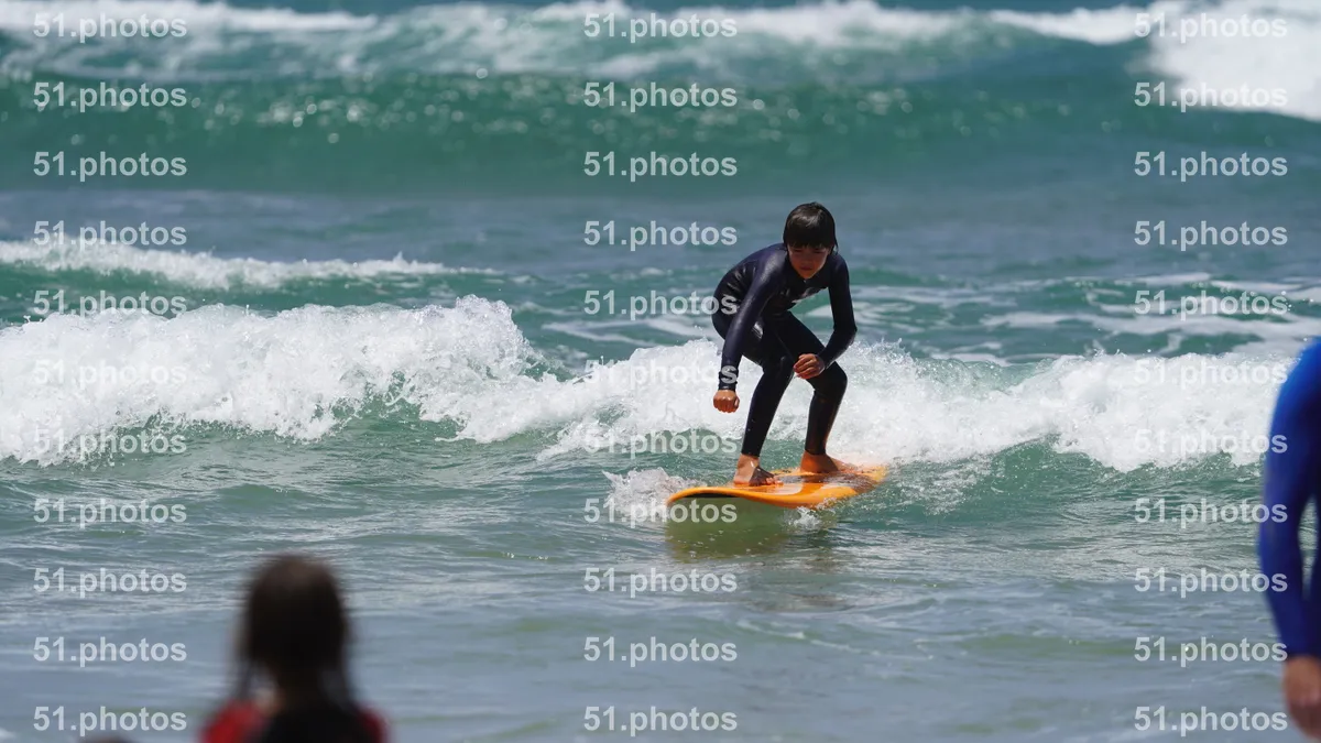 Surfing shot by Lars Van der Veen in Furnas