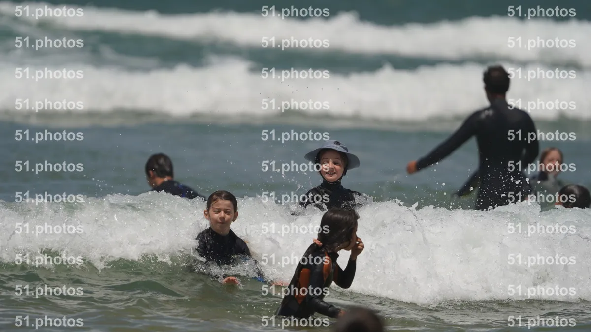 Surfing shot by Lars Van der Veen in Furnas
