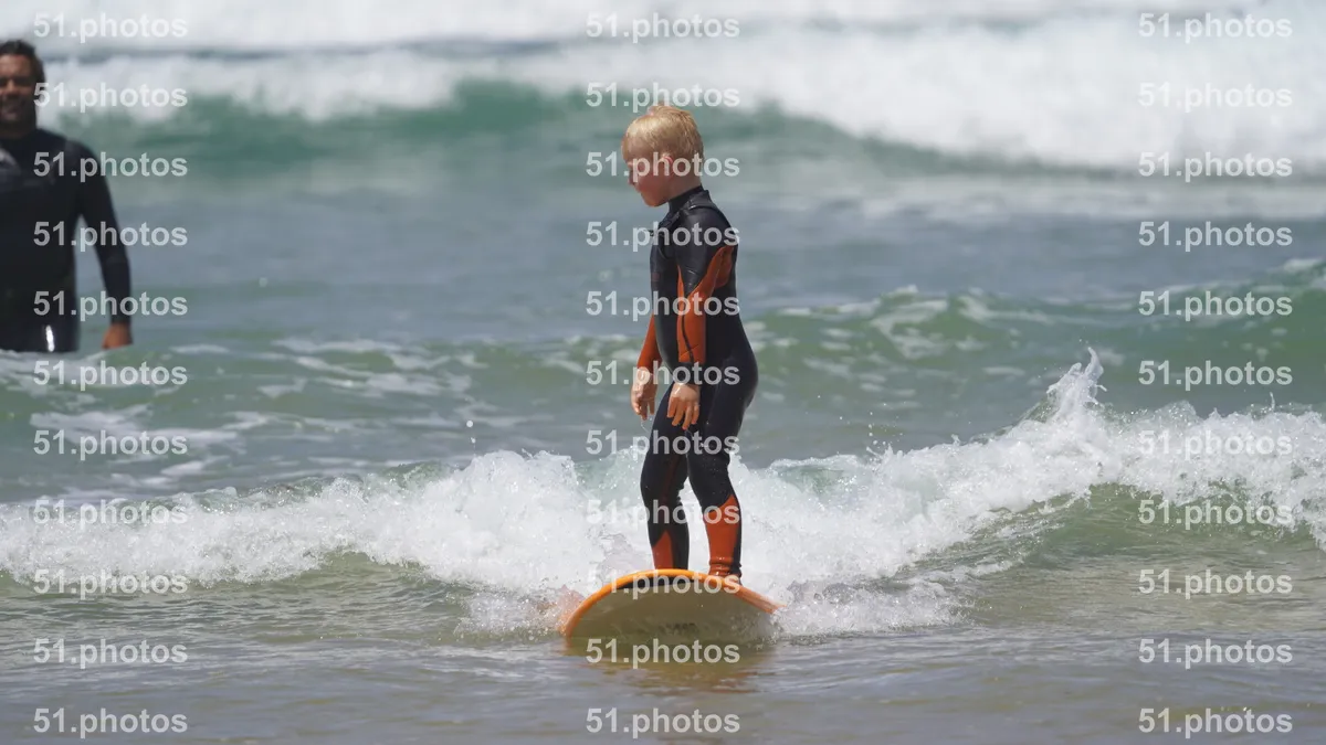Surfing shot by Lars Van der Veen in Furnas