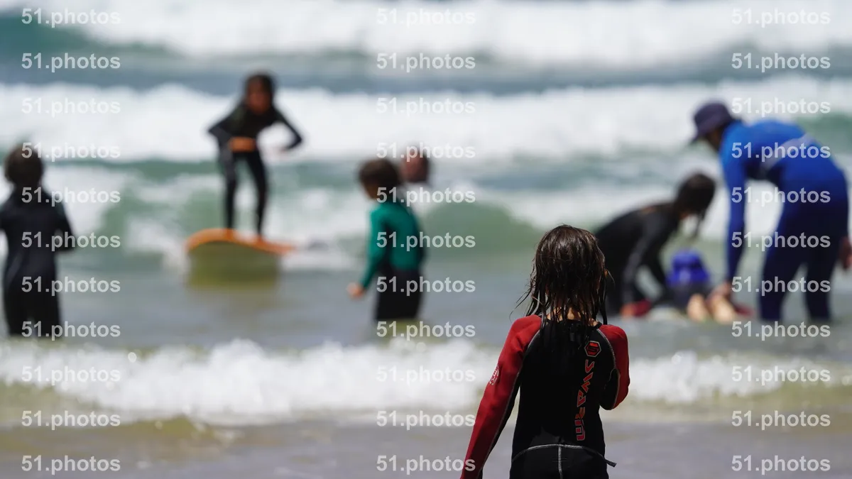 Surfing shot by Lars Van der Veen in Furnas