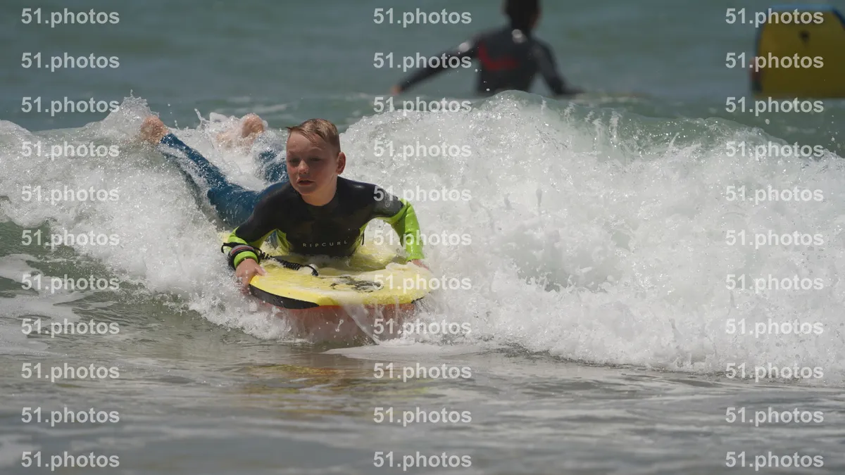 Surfing shot by Lars Van der Veen in Furnas