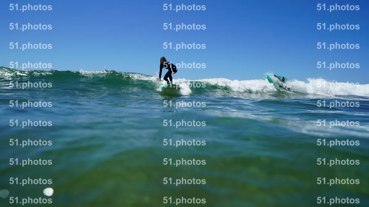 Surfing shot by Lars Van der Veen in Matadouro