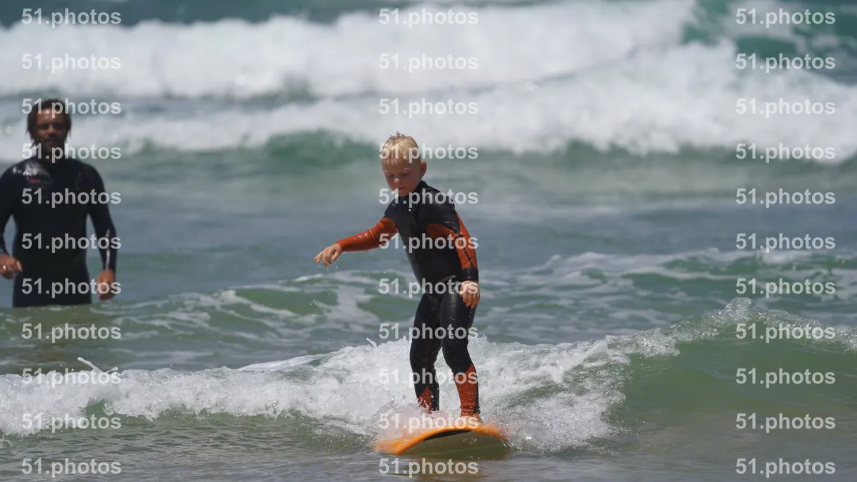 Surfing shot by Lars Van der Veen in Furnas