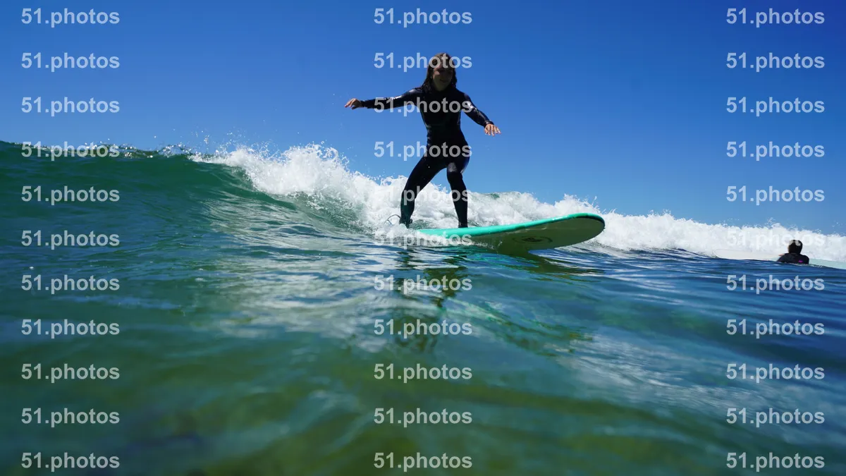 Surfing shot by Lars Van der Veen in Matadouro