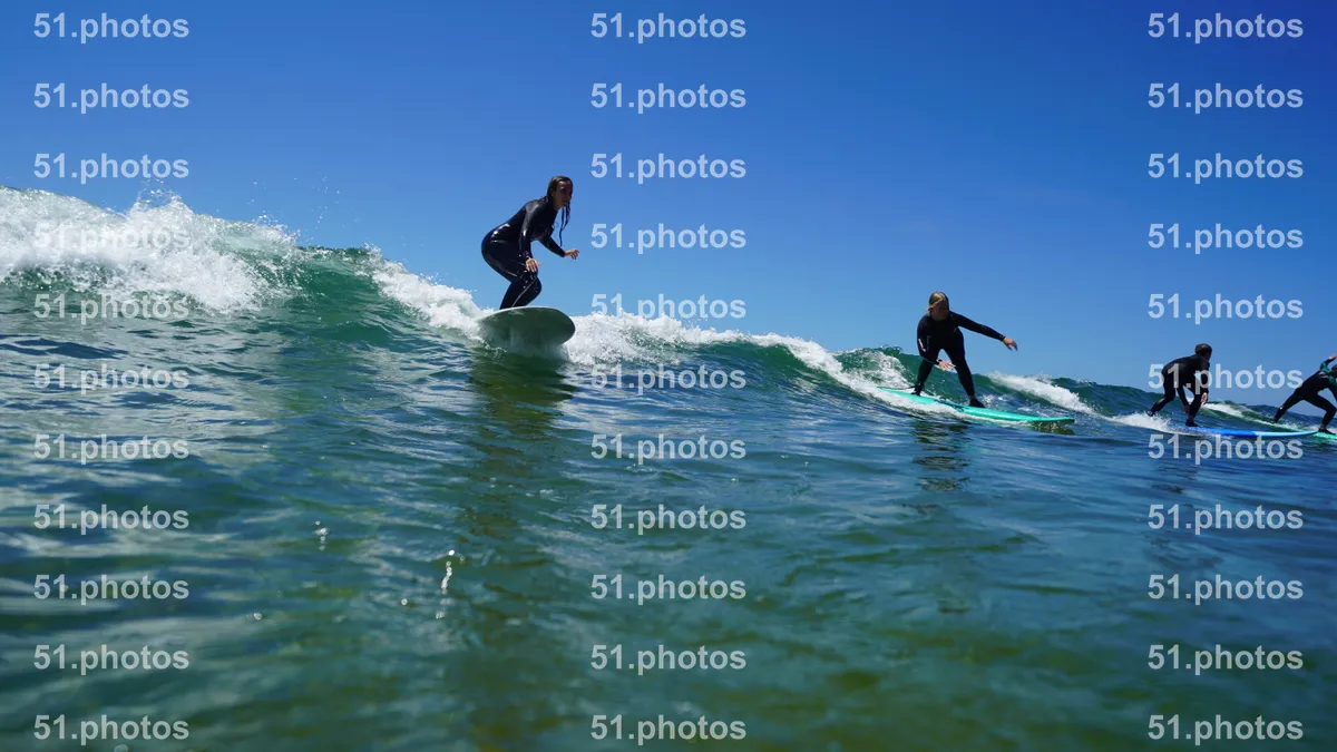 Surfing shot by Lars Van der Veen in Matadouro