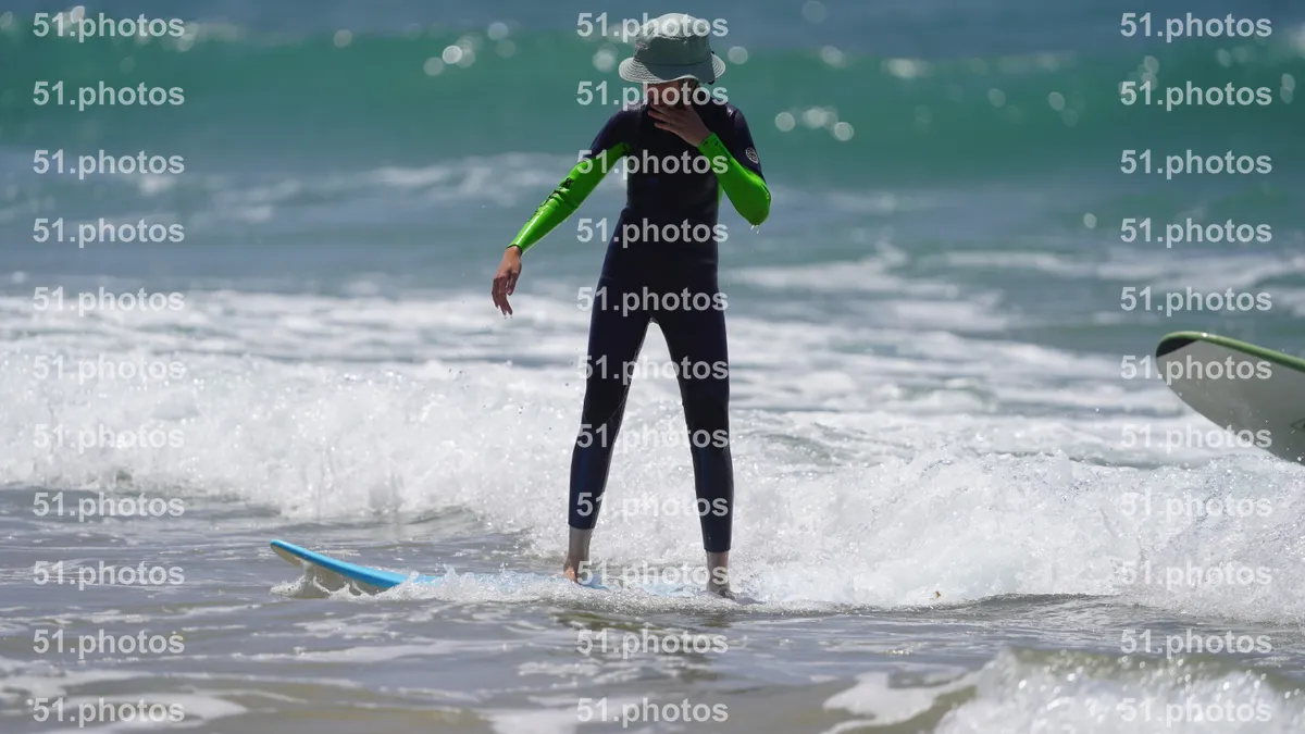 Surfing shot by Lars Van der Veen in Furnas