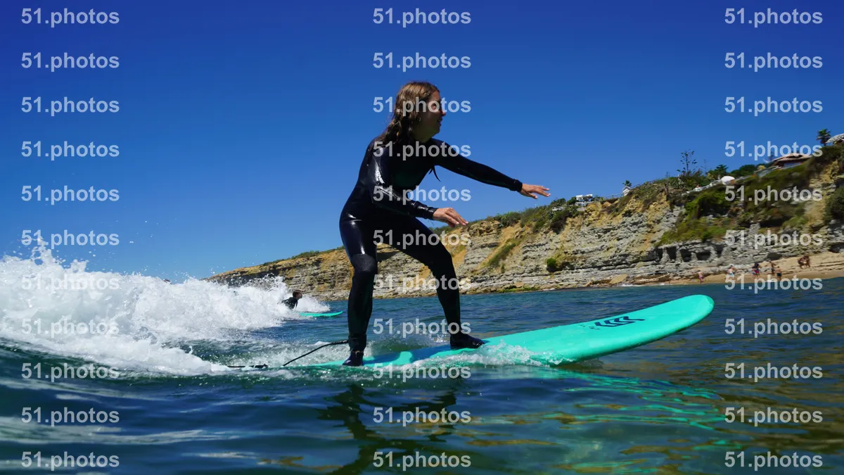Surfing shot by Lars Van der Veen in Matadouro