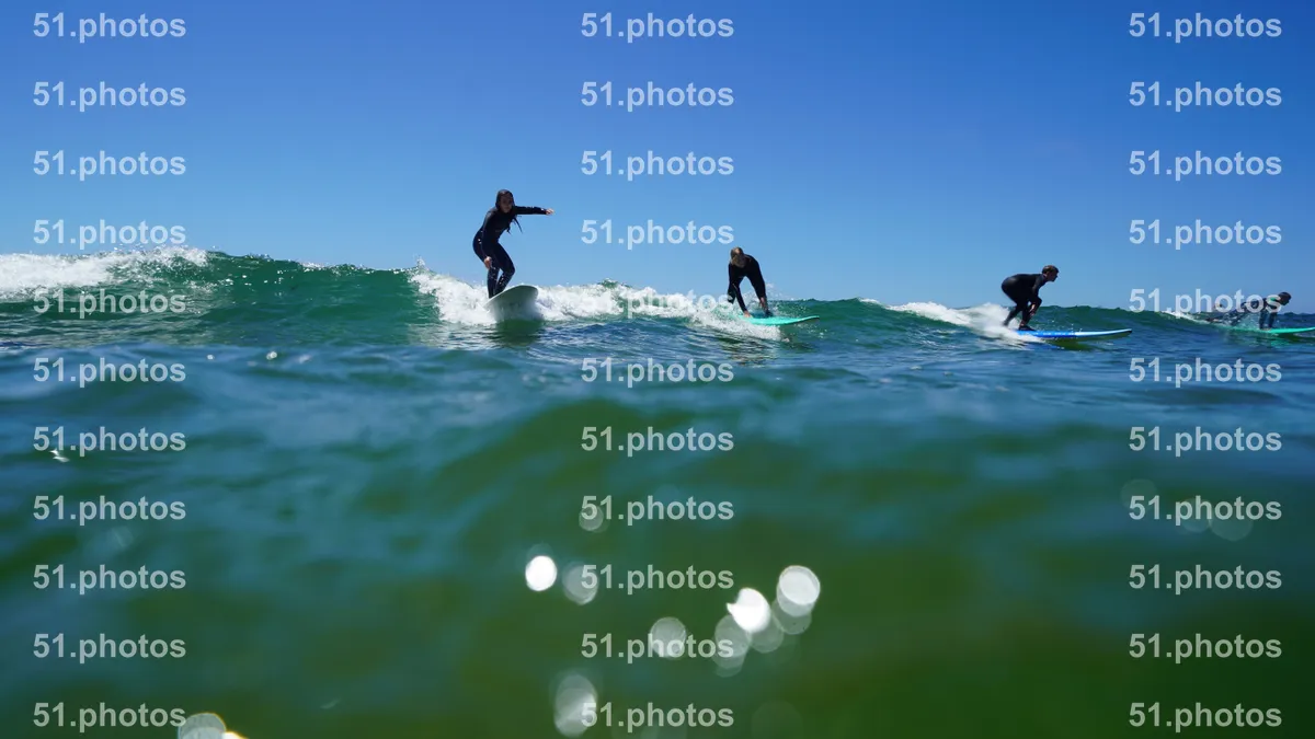 Surfing shot by Lars Van der Veen in Matadouro