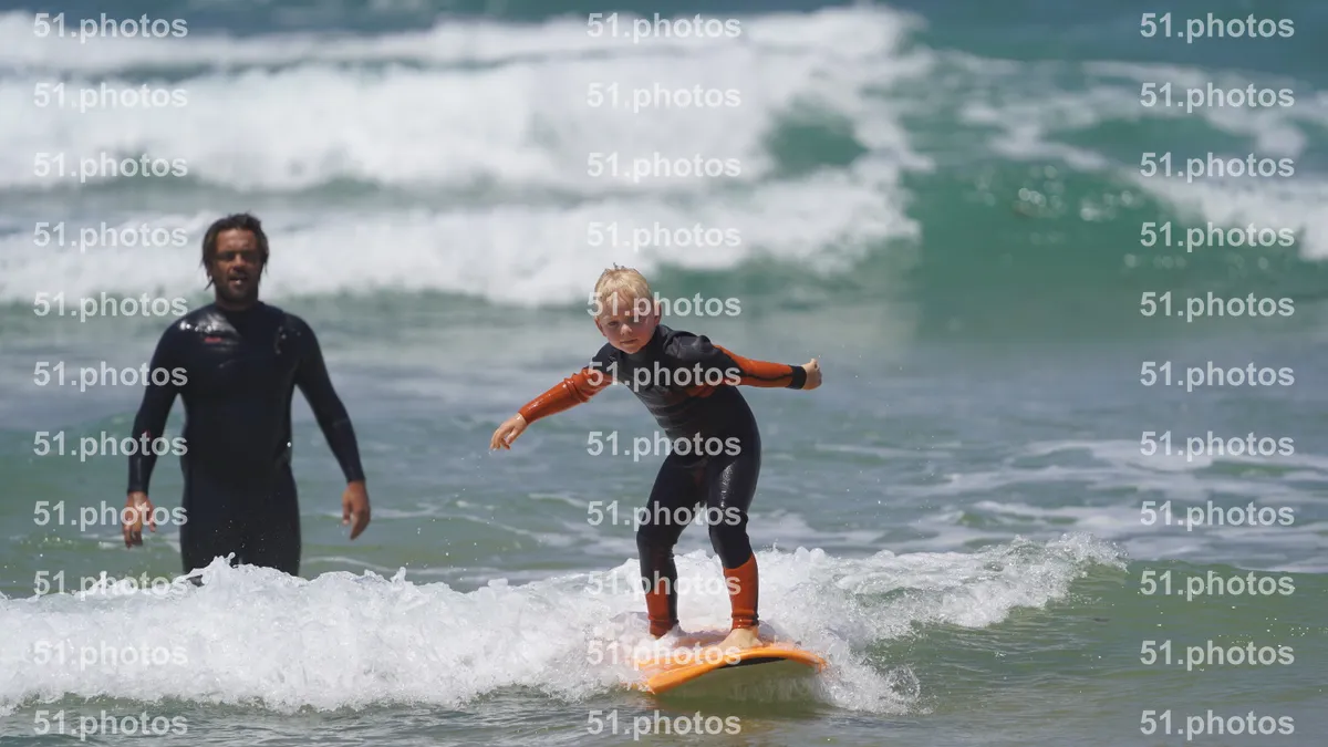 Surfing shot by Lars Van der Veen in Furnas