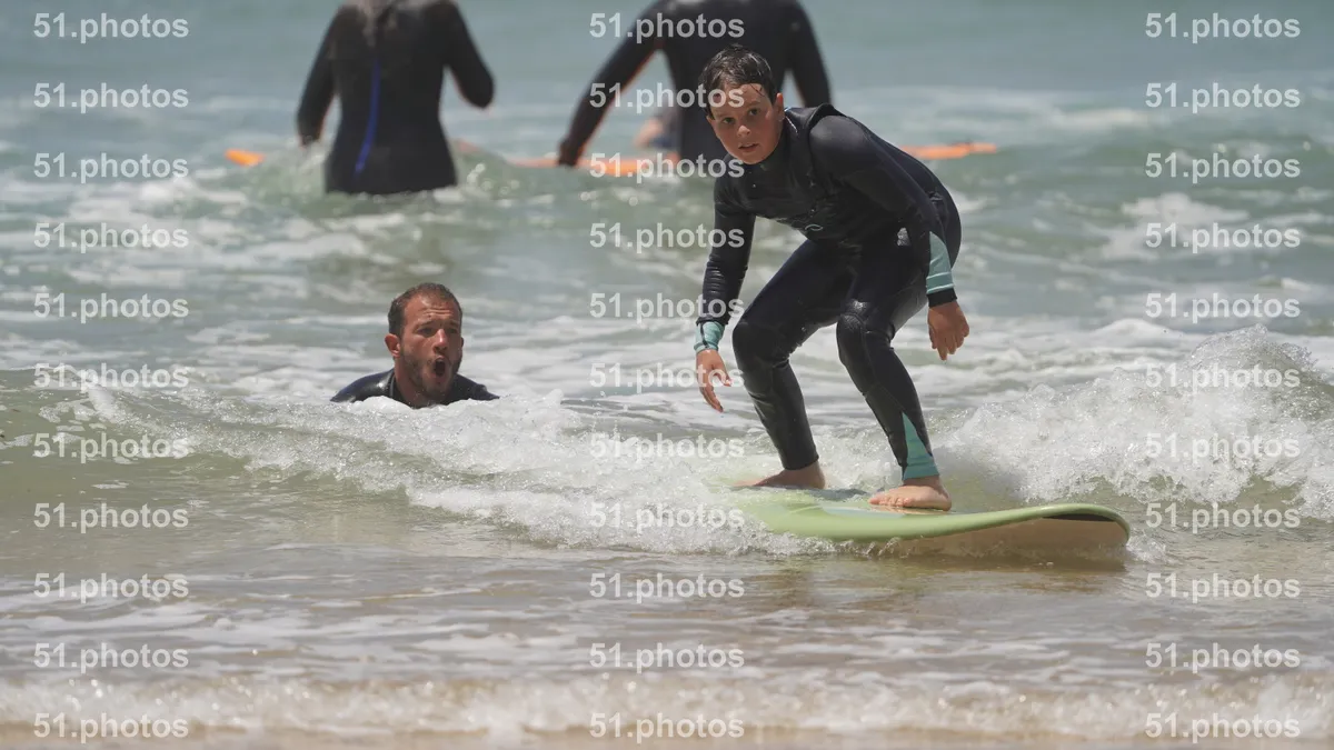 Surfing shot by Lars Van der Veen in Furnas