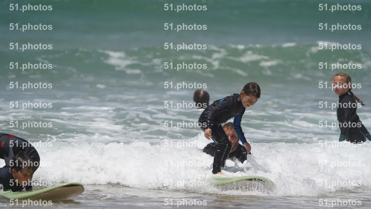 Surfing shot by Lars Van der Veen in Furnas