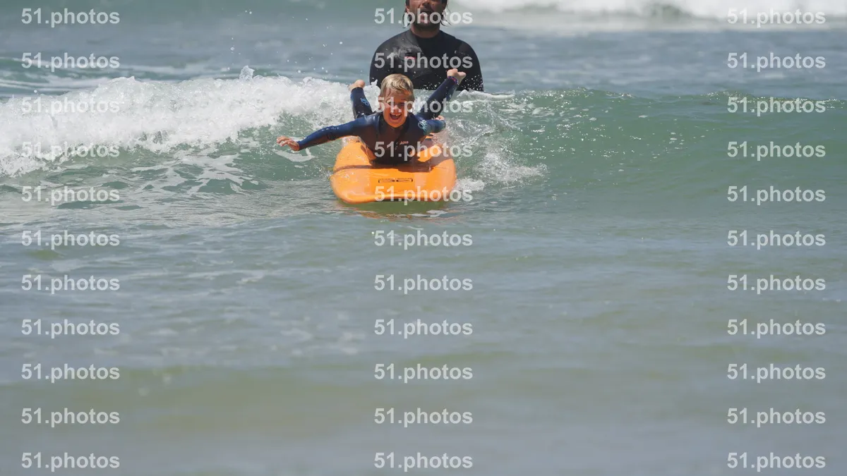 Surfing shot by Lars Van der Veen in Furnas