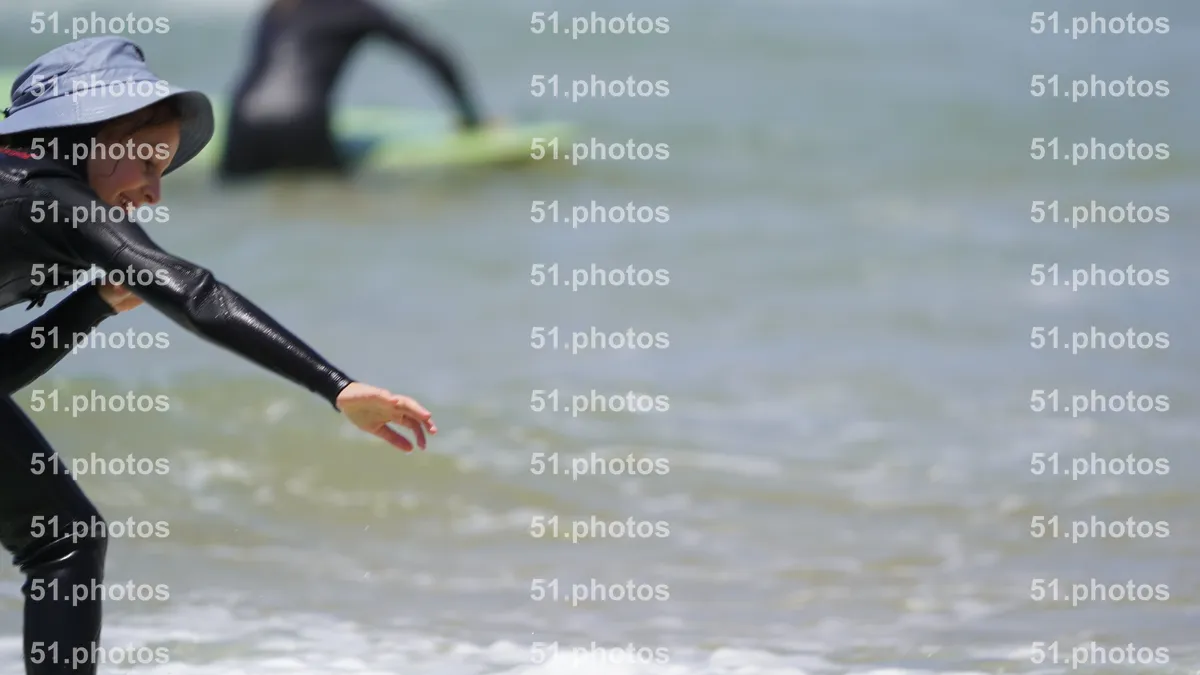 Surfing shot by Lars Van der Veen in Furnas
