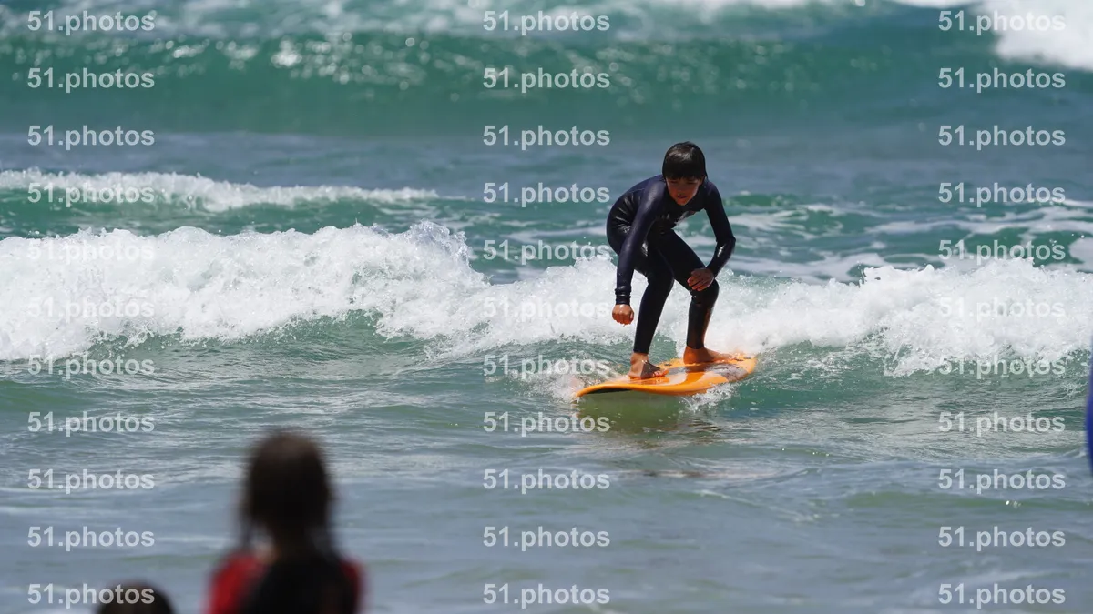 Surfing shot by Lars Van der Veen in Furnas