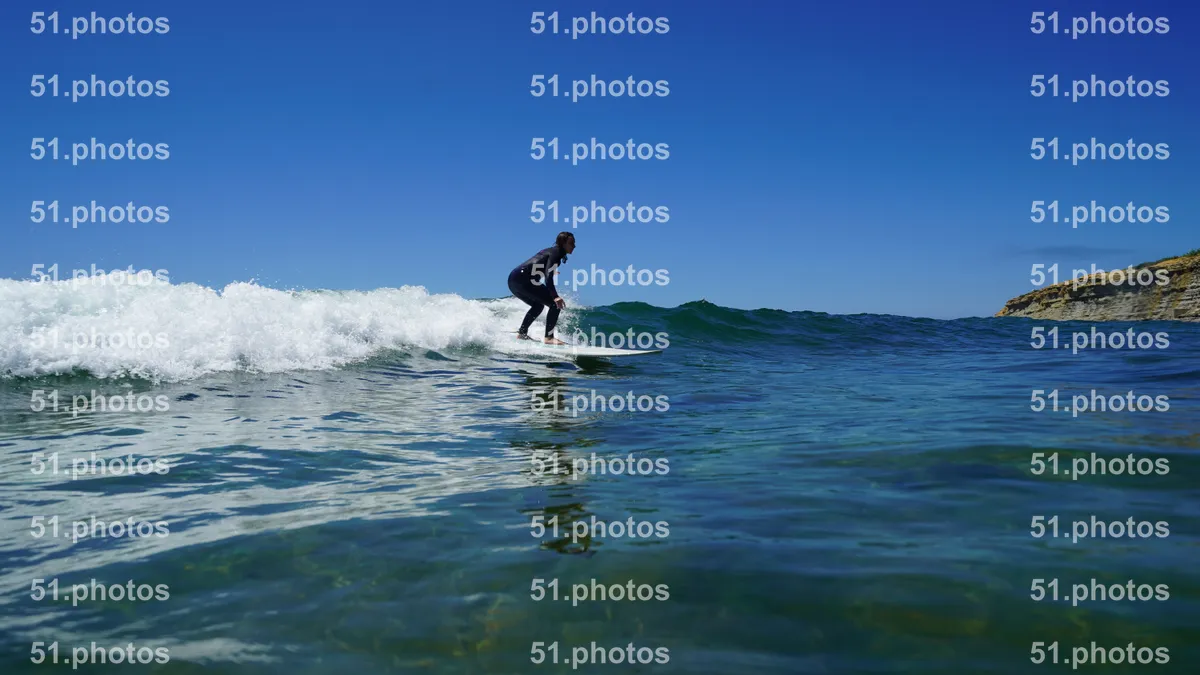Surfing shot by Lars Van der Veen in Matadouro