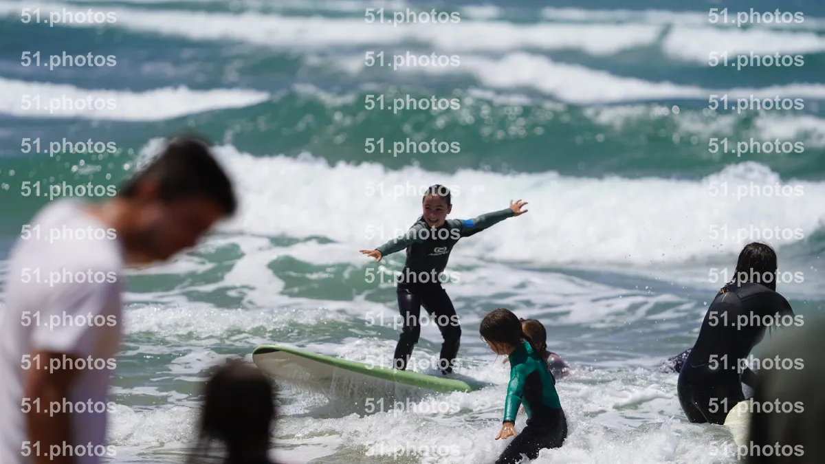 Surfing shot by Lars Van der Veen in Furnas