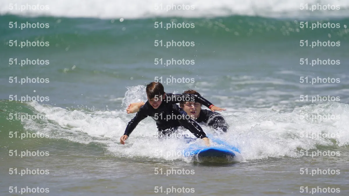 Surfing shot by Lars Van der Veen in Furnas
