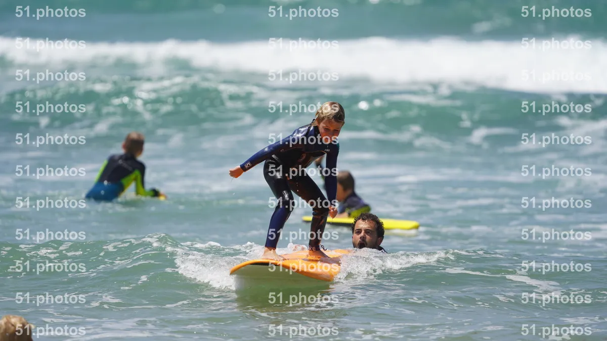 Surfing shot by Lars Van der Veen in Furnas