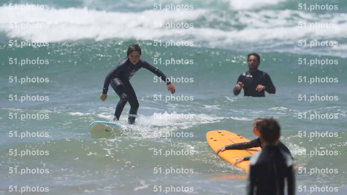 Surfing shot by Lars Van der Veen in Furnas