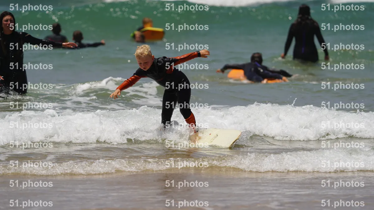 Surfing shot by Lars Van der Veen in Furnas