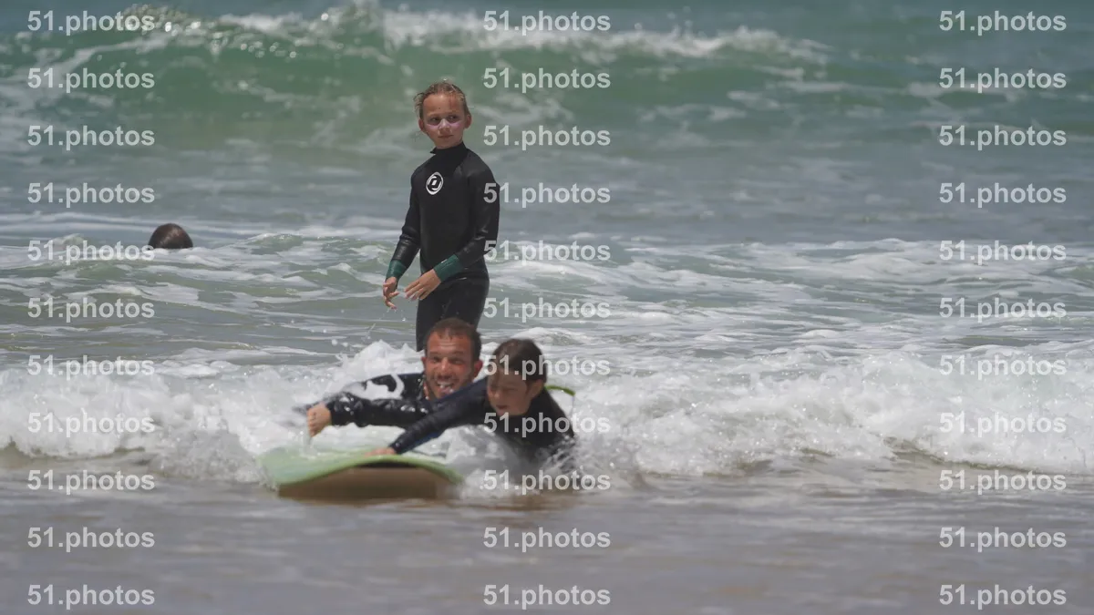 Surfing shot by Lars Van der Veen in Furnas