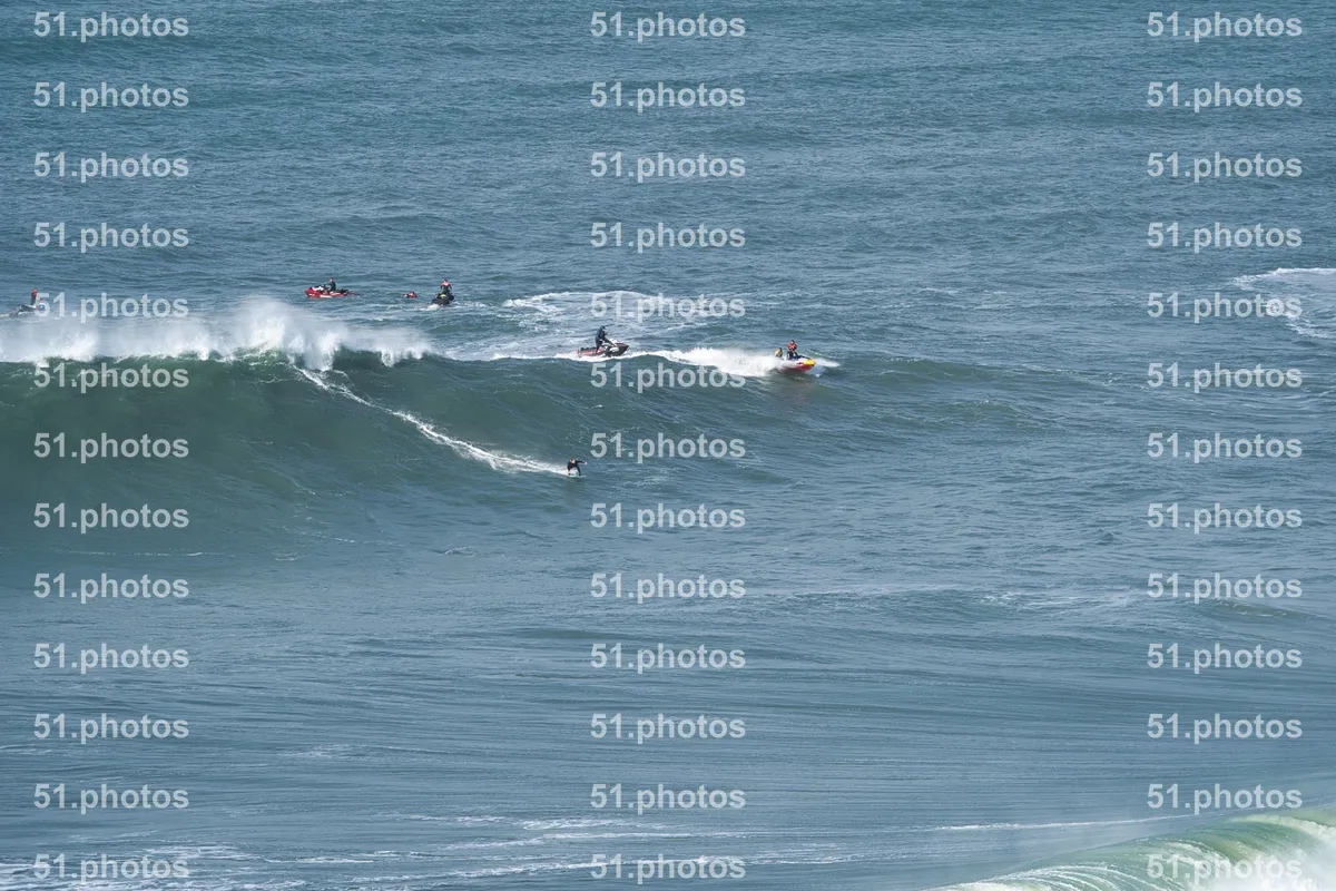 Surfing shot by Lars Van der Veen in Praia Norte