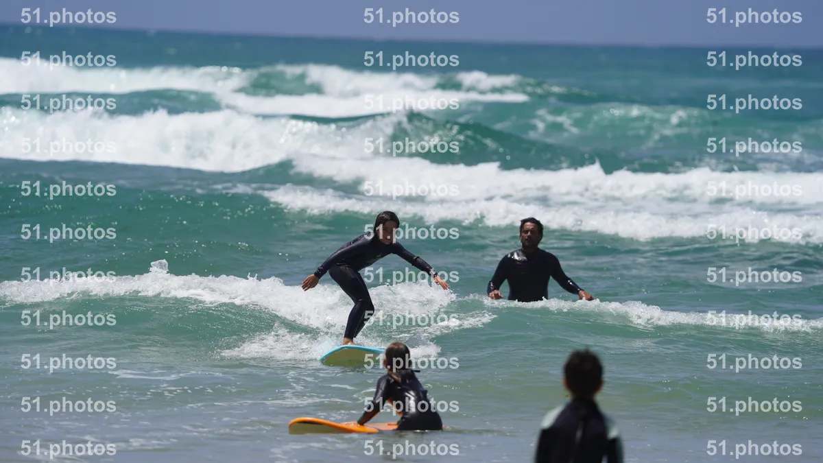 Surfing shot by Lars Van der Veen in Furnas