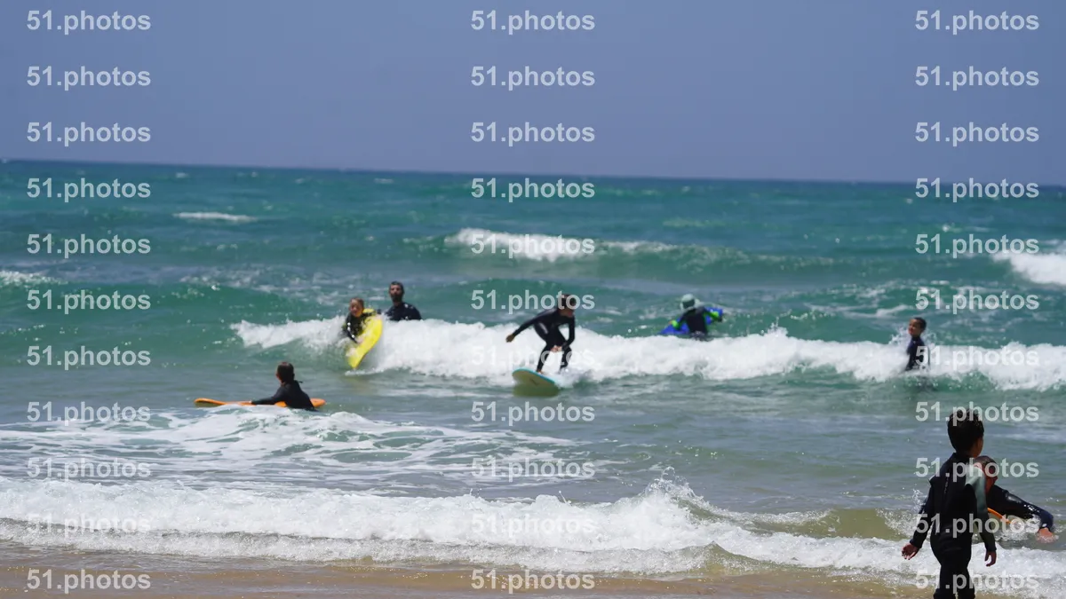 Surfing shot by Lars Van der Veen in Furnas